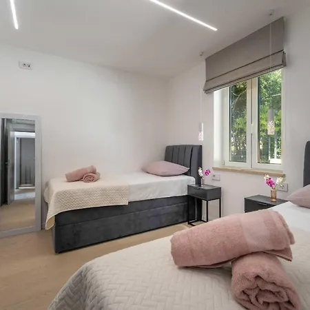 Sanja Villa